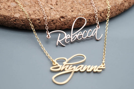 Personalized Name Necklaces: The Perfect Addition to Any Jewelry Collection