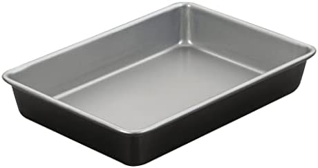 Cuisinart 13 by 9-Inch Chef's Classic Nonstick Bakeware Cake Pan, Silver