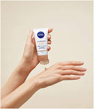 NIVEA BB 5 in 1 Day Cream 24h Moisture (50 ml), BB Cream for Light Skin Types with SPF 20