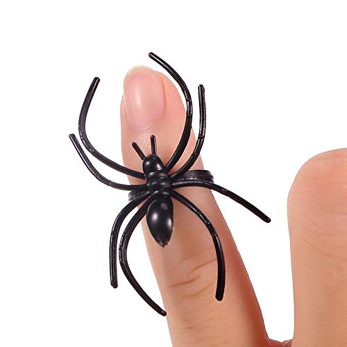 120 Pieces Spider Rings Halloween Rings Plastic Spider Cupcake Topper Bulk Costume Accessories Halloween Party Favors (Black)