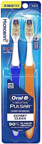 Oral-B Pulsar Expert Clean Battery Toothbrush, Medium, Tooth Brush Pack of 2, (Packaging may vary), Oral Care