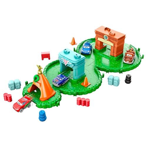 Mattel Disney and Pixar Cars Mini Racers Advent Calendar, 25 Surprises Include 4 Mini Toy Cars & Reconfigurable Playset