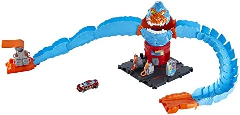 Hot Wheels City Toy Car Track Set, Gorilla Grapple Playset with 1:64 Scale Vehicle, 5-ft Long Bendable Track, Connects to Other Sets