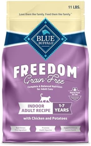 Blue Buffalo Freedom Grain-Free Adult Dry Cat Food, Complete & Balanced Nutrition for Indoor Cats, Made with Natural Ingredients, Chicken Recipe, 11-lb. Bag