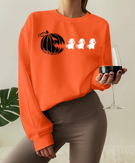 VILOVE Womens Halloween Pumpkin Sweatshirts Loose Graphic Crewneck Long Sleeve Casual Pullover Shirt Tops Gray