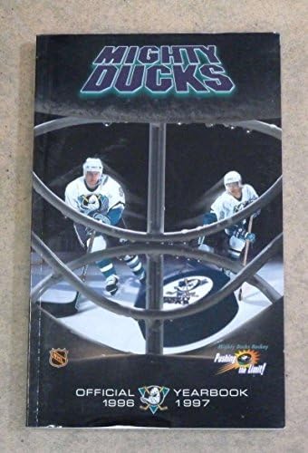 ANAHEIM MIGHTY DUCKS NHL HOCKEY MEDIA GUIDE - 1996 1997 - NEAR MINT