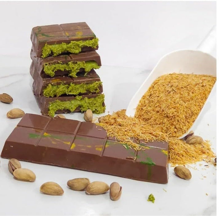 Ksana Choco Dubai Chocolate, Viral Dubai Pistachio Chocolate Bar, 210 g - 7.1 oz (pack of 1)- Dubai Chocolate Premium Products, Dubai Milk Chocolate Kunafa Pistachio (Large)