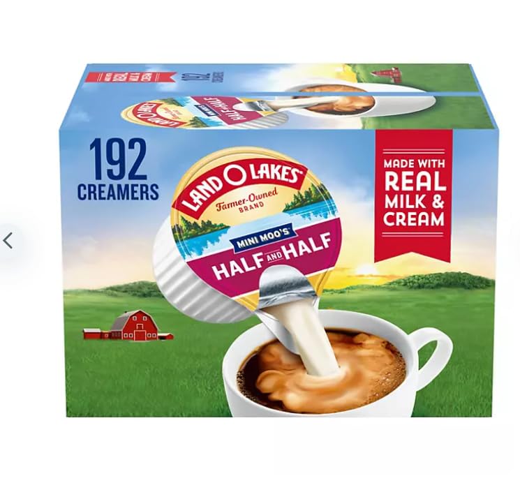 Generic Land Lakes Mini Mo's Half and Half Creamer Singles. Made with real milk and cream. Sugar free coffee creamers singles 192 count. Original packaging.