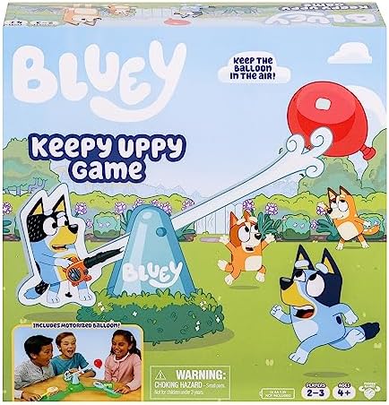 Bluey Keepy Uppy Game. Help, Bingo, and Chilli Keep The Motorized Balloon in The Air with The Character Paddles for 2-3 Players. Ages 4+