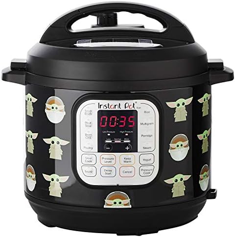 Instant Pot Star Wars 6Qt Duo Little Bounty, black