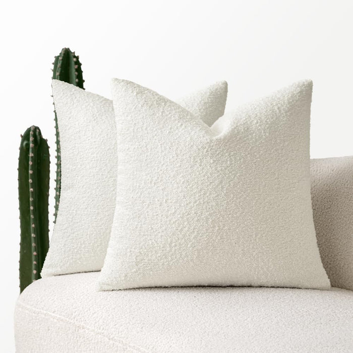 MIULEE Set of 2 White Throw Pillow Covers 18x18 Inch Decorative Couch Pillow Covers Textured Boucle Accent Solid Christmas Pillow Cases Soft for Cushion Chair Sofa Bedroom Livingroom Home Decor