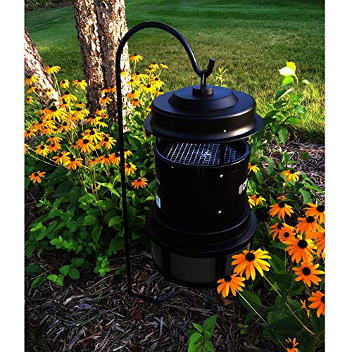 DynaTrap 42010 Adjustable Shepherd's Hook for Outdoor Insect Traps Mosquito Repellent, 49 Inches, Black