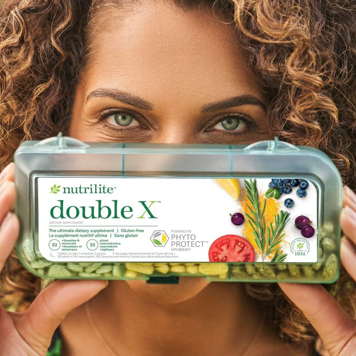 Nutrilite Double X Vitamin/Mineral/Phytonutrient Supplement - 31 Day Supply with 3-Compartment Case