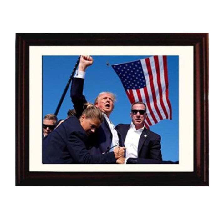 Trump Photo Frame 10"x8" | Trump Assassination Attempt Never Surrender Mugshot Photograph | The President's Man Donald J. Trump Merchandise | Trump Keep Fighting Fist Pump Framed Photo