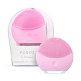 FOREO LUNA mini 2 Ultra-hygienic Facial Cleansing Brush All Skin Types Face Massager for Clean & Healthy Face Care Extra Absorption of Facial Skin Care Products Waterproof