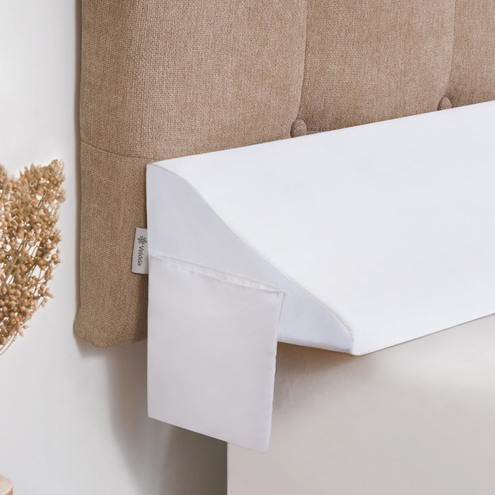 Vekkia King Size Bed Wedge Pillow for Headboard, Mattress Gap Filler,Bed Gap Filler,Triangle Bloster Pillow Close Bed Gap (0-4.5") Between Your Headboard and Mattress, White