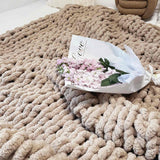 Chunky Knit Blanket Throw 40"×40", Chenille Throw Blankets, Handmade Warm & Cozy Blanket Couch Bed Home Decor, Soft Breathable Fleece Banket, Christmas for Couch Bed Sofa Best Gift (Tan)