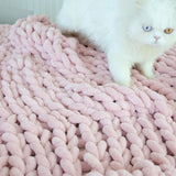 Maetoow Chenille Chunky Knit Blanket Throw （30×40 Inch）, Handmade Warm & Cozy Blanket Couch, Bed, Home Decor, Soft Breathable Fleece Banket, Christmas Thick and Giant Yarn Throws, Light Pink