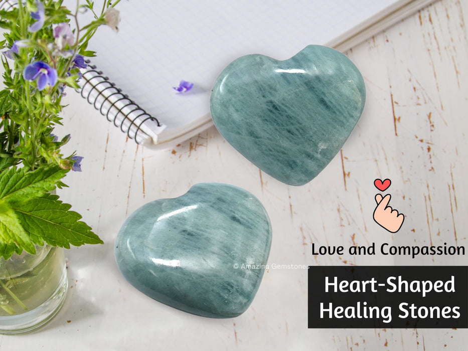 Aquamarine Crystal Heart Palm Stone - Pocket Massage Worry Stone for Natural Body Chakra Balancing, Reiki Healing and Crystal Grid