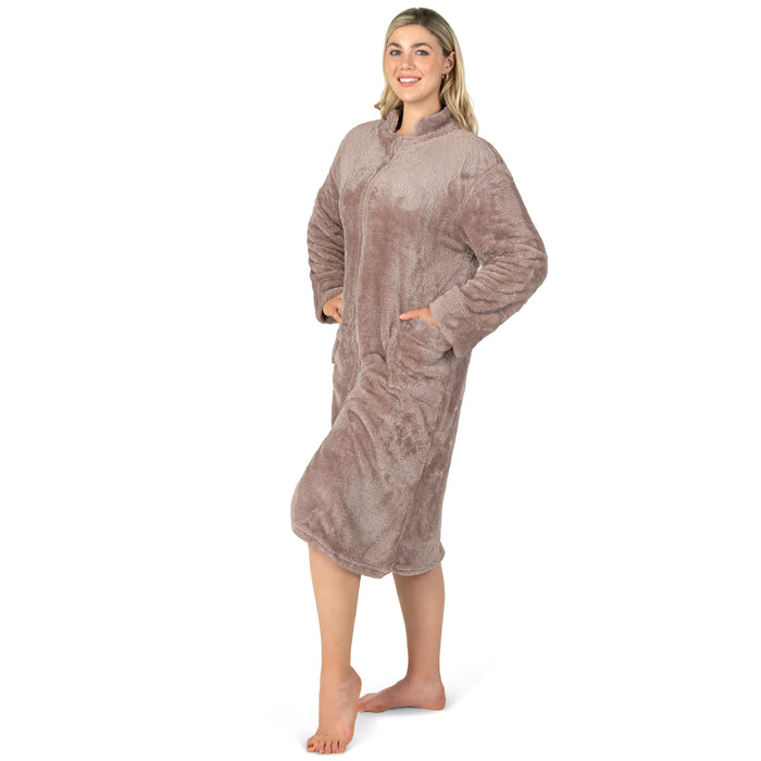 PAVILIA Womens Housecoat Zip Robe, Sherpa Zip Up Front Robe Bathrobe, Fuzzy Warm Zipper House Coat Lounger for Women Ladies Elderly with Pockets, Fluffy Fleece Long - Beige Taupe (Small/Medium)