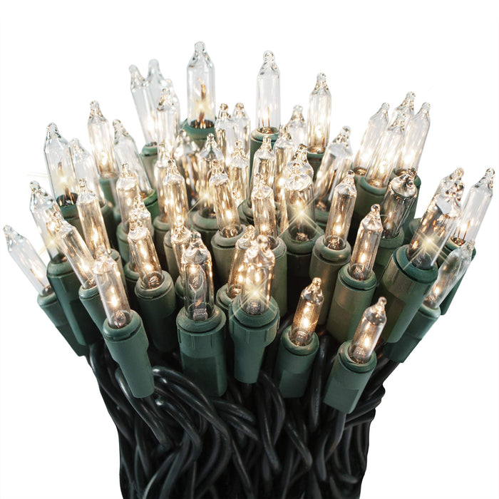 612 Vermont 100 Clear Incandescent Christmas Twinkle Lights on Green Wire