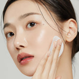 Medicube Zero Pore Pads Mild 2.0 (70 Pads) - Gentle Calming Toner Pads for Exfoliation, Minimizing Pores, and Blackhead Removal with PHA - Ideal for All Skin Types - Korean Skin Care