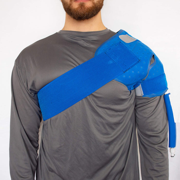 Polar Active Ice® Shoulder and Upper Arm therapy pad provides broad coverage with 10.5” x 11.5” upper, 13” x 4.5” lower pad. Use only with The Polar Active Ice #AIS therapy system.