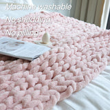 Maetoow Chenille Chunky Knit Blanket Throw （30×40 Inch）, Handmade Warm & Cozy Blanket Couch, Bed, Home Decor, Soft Breathable Fleece Banket, Christmas Thick and Giant Yarn Throws, Light Pink