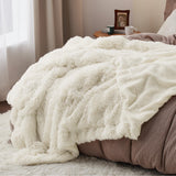 Bedsure Soft Cream Throw Blanket for Couch, Fluffy Fuzzy Blankets & Throws for Bed, Sofa, Cozy Plush Sherpa Fleece Faux Fur Blanket, Thick Warm Christmas Blanket Gifts for Women, Men, 50x60