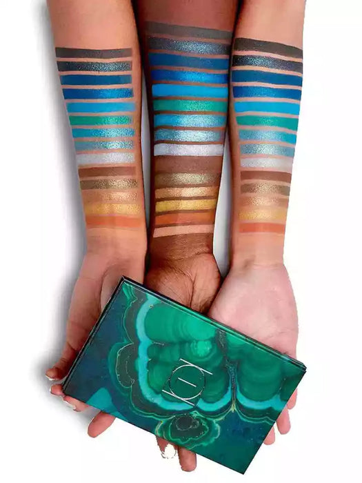 HIPDOT CENOTE PRESSED PIGMENT EYESHADOW PALETTE (BNWB/Full Size)