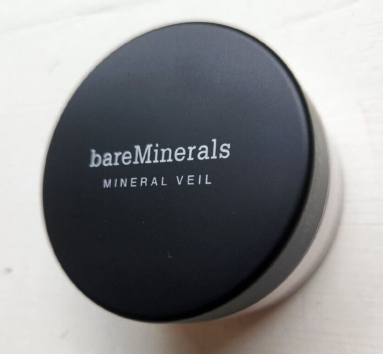 bareMinerals - ILLUMINATING MINERAL VEIL - Finishing Powder Full Size 9g / 0.3oz