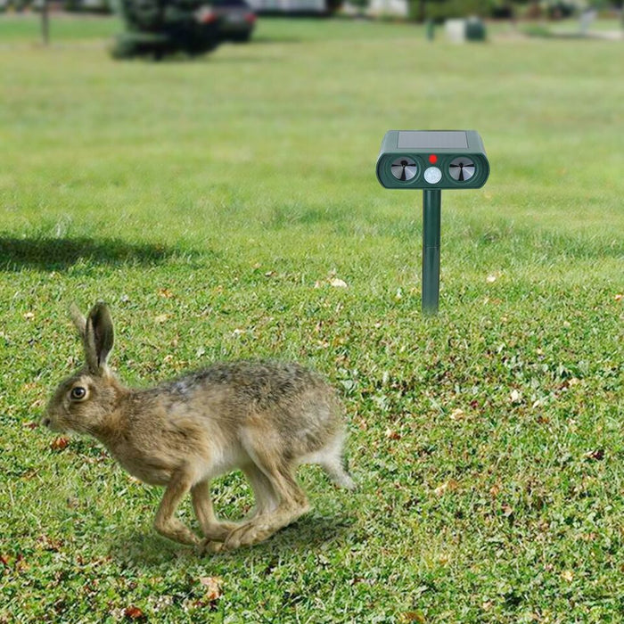 Ultrasonic Animal Repeller Solar Motion Activated Critter Repellent Farm Garden