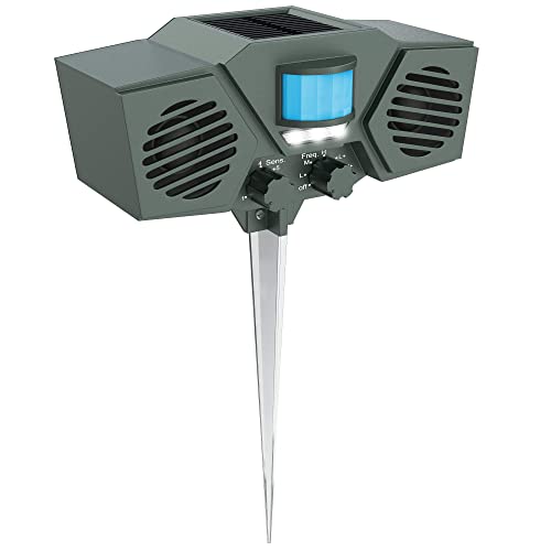 Hoont Solar Powered Motion Activated Ultrasonic with Flashing Strobe Light Outdoor Animal, Deer and Pest Repeller