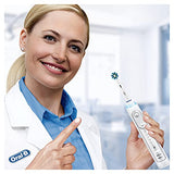 Oral-B CrossAction Toothbrush Heads, Pack of 8