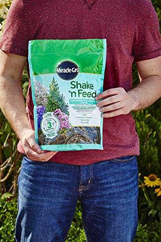 Miracle-Gro Shake 'N Feed Flowering Trees and Shrubs Plant Food