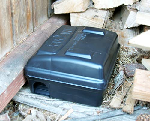 Tomcat Titan Rodent Bait Station | Commercial Grade Pest Control | Run Traps and Bait in Tandem | No Additional Securing Required