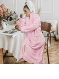 PAVILIA Womens Housecoat Zip Robe, Sherpa Zip Up Front Robe Bathrobe, Fuzzy Warm Zipper House Coat Lounger for Women Ladies Elderly with Pockets, Fluffy Fleece Long - Light Pink (Small/Medium)