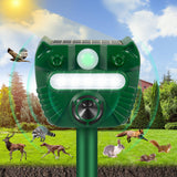 1Pcs Ultrasonic Animal Repellent Outdoor Solar Animal Repeller Waterproof with Motion Detection&Strobe Flashing Light Sensor for Cat,Deer,Skunk Repellent Devices Deterrent for Yard